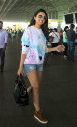Parineeti Chopra snapped at airport on 16th May 2016